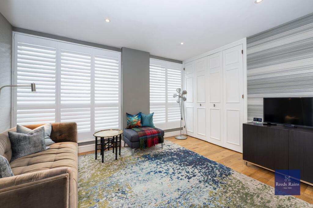Main image of property: Renfrew Road, London, SE11