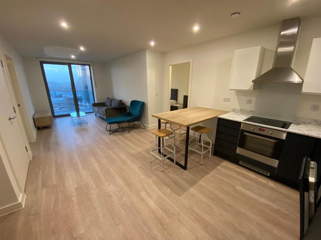 Main image of property: 2 New Kings Head Yard, Salford