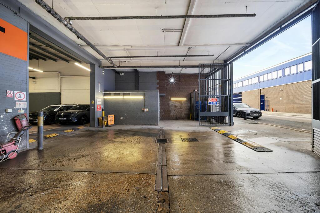 2R7A7230.jpg