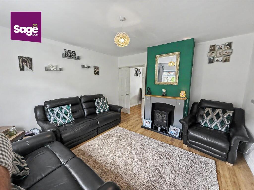 House in Risca - View 2
