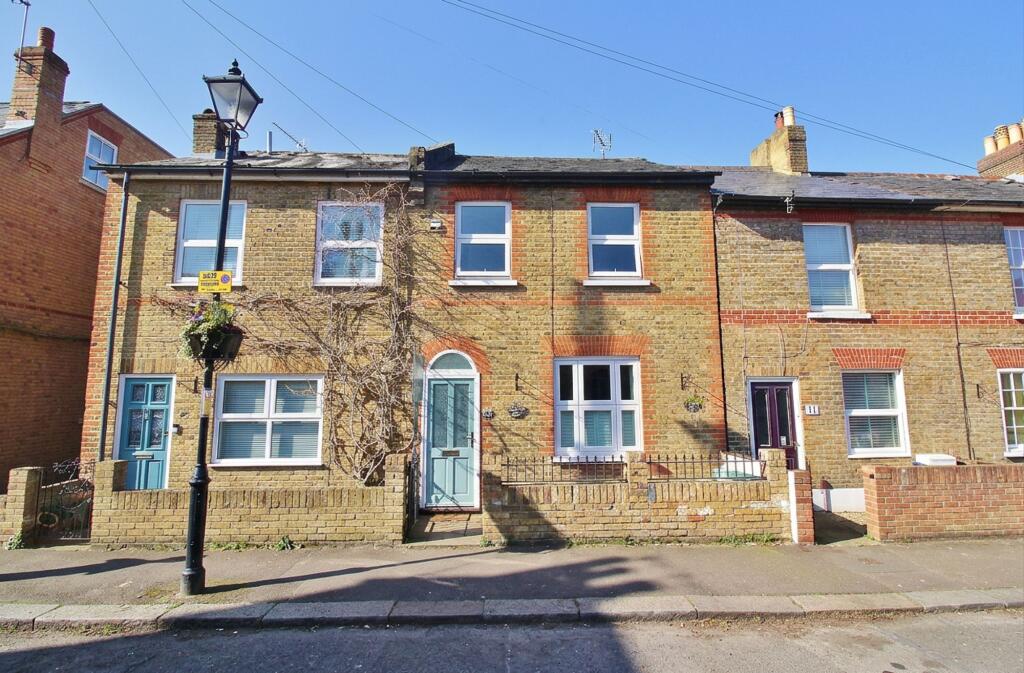 Main image of property: Algar Road, Isleworth, TW7