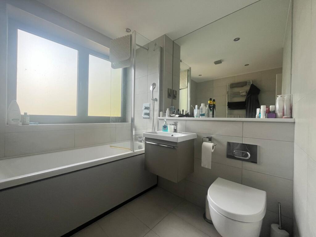 Apartment in Birmingham - More