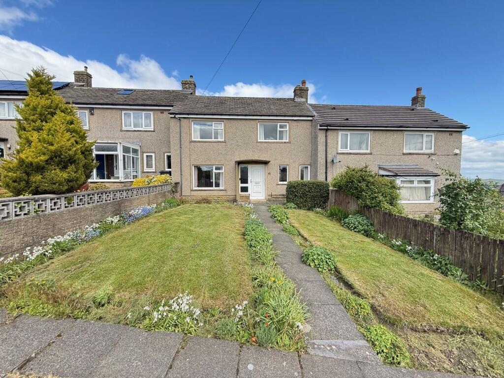 Main image of property: 36 North Royd, Barkisland, Halifax, HX4 0AH