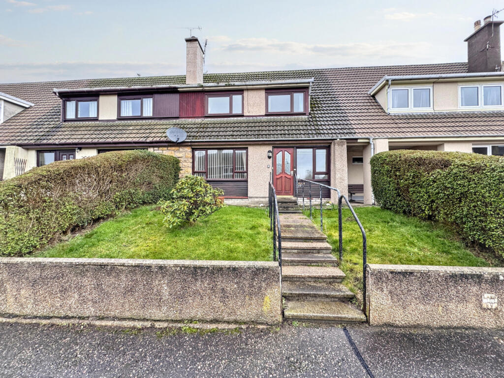 Main image of property: 39 Templand Road, Lhanbryde IV30 8PP