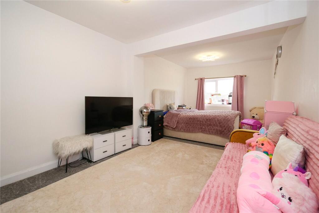 House in Bradford, West Yorkshire - More