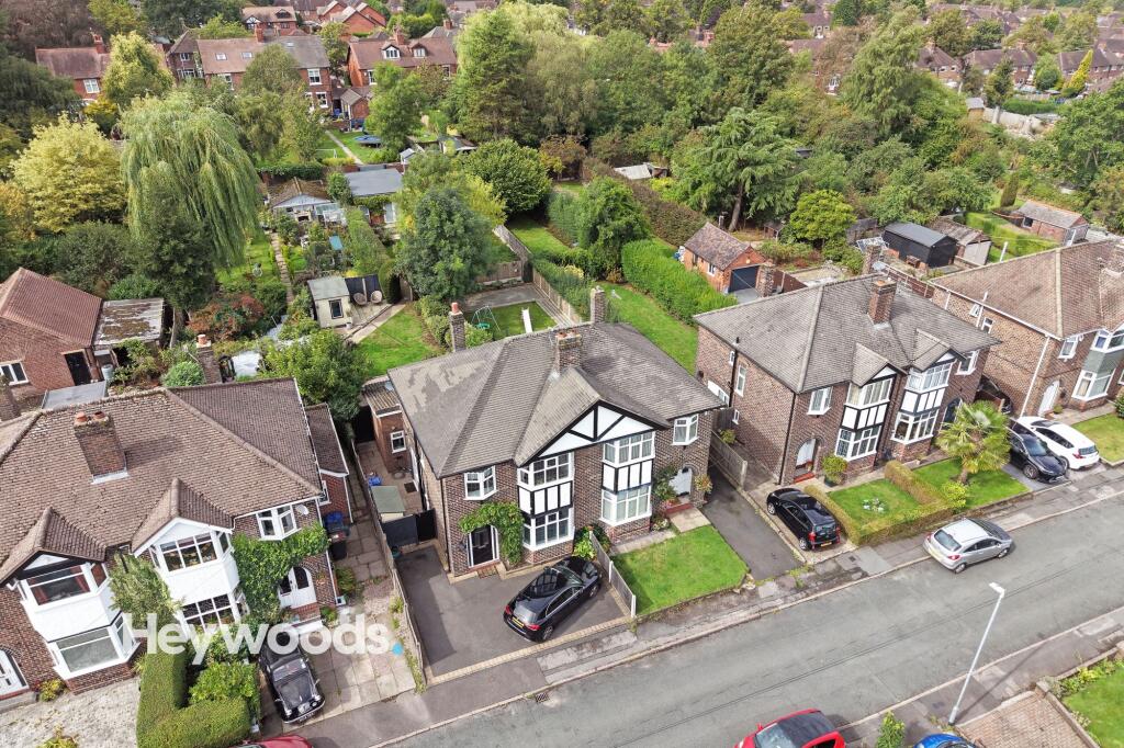 House in Stoke-on-Trent - View 5