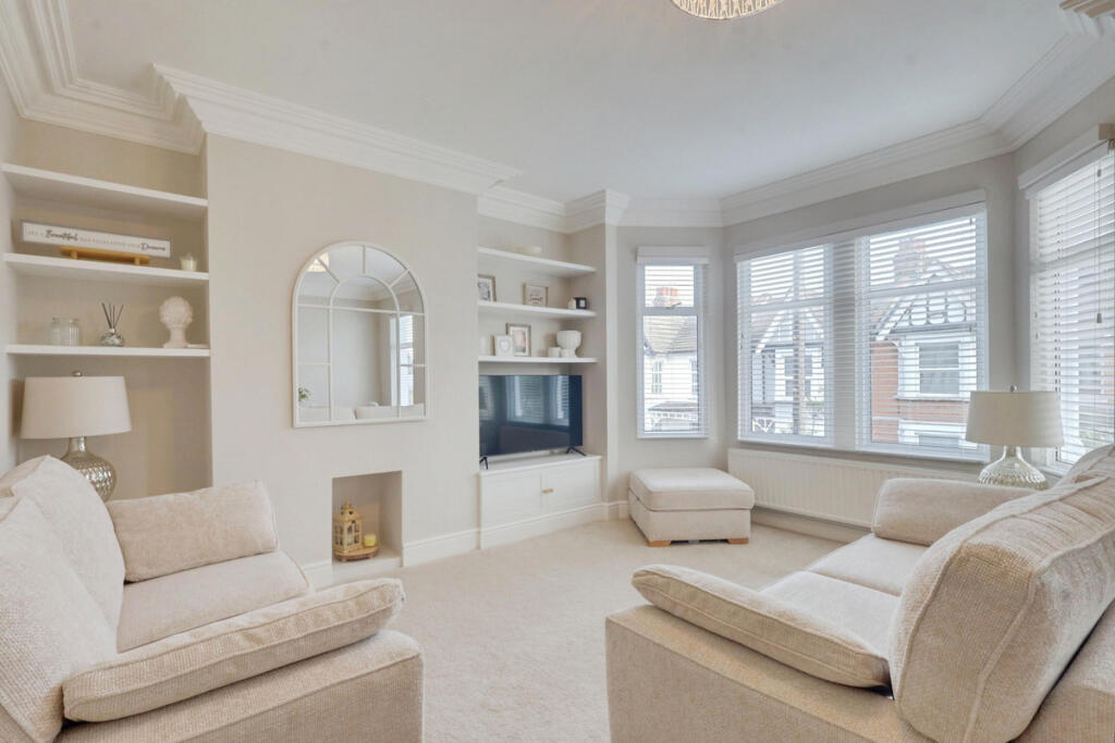 Main image of property: Fleetwood Avenue, Westcliff-on-sea, SS0
