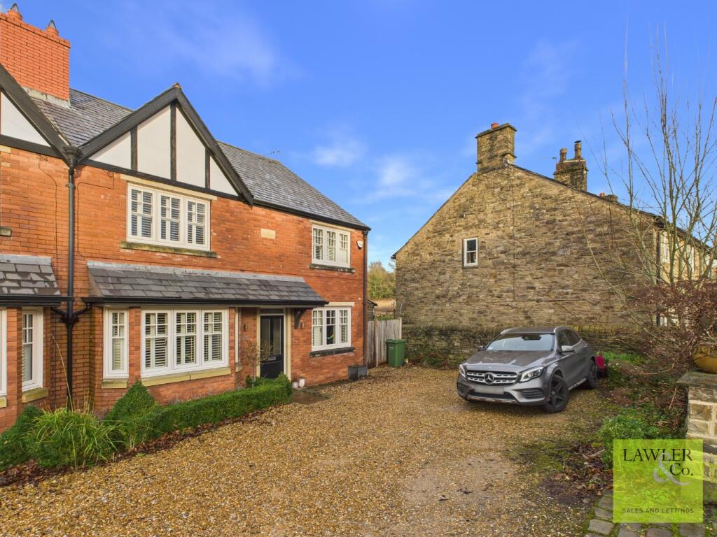 Main image of property: Longhurst Lane, Mellor, Stockport, SK6 5PN