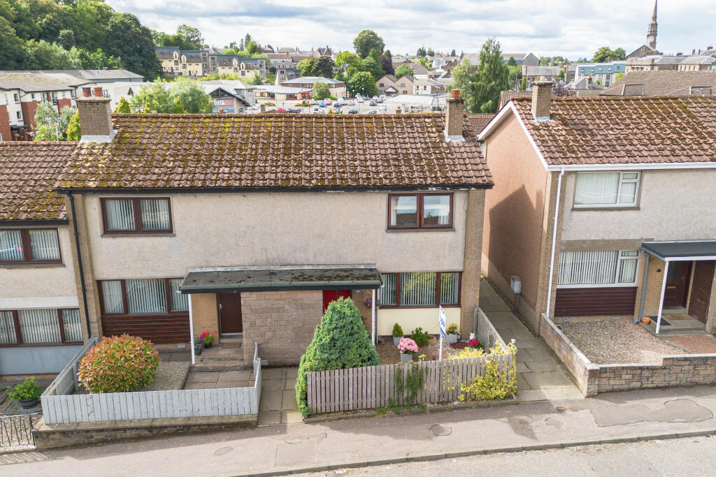House in Forfar, Angus - View 5