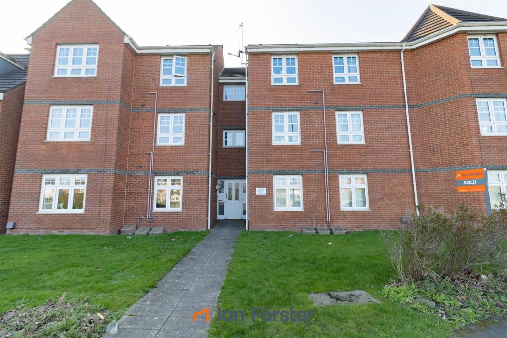 Main image of property: Oxford Close, Newcastle Upon Tyne