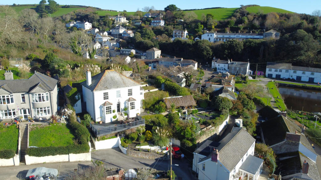 Main image of property: Higher West End, Pentewan