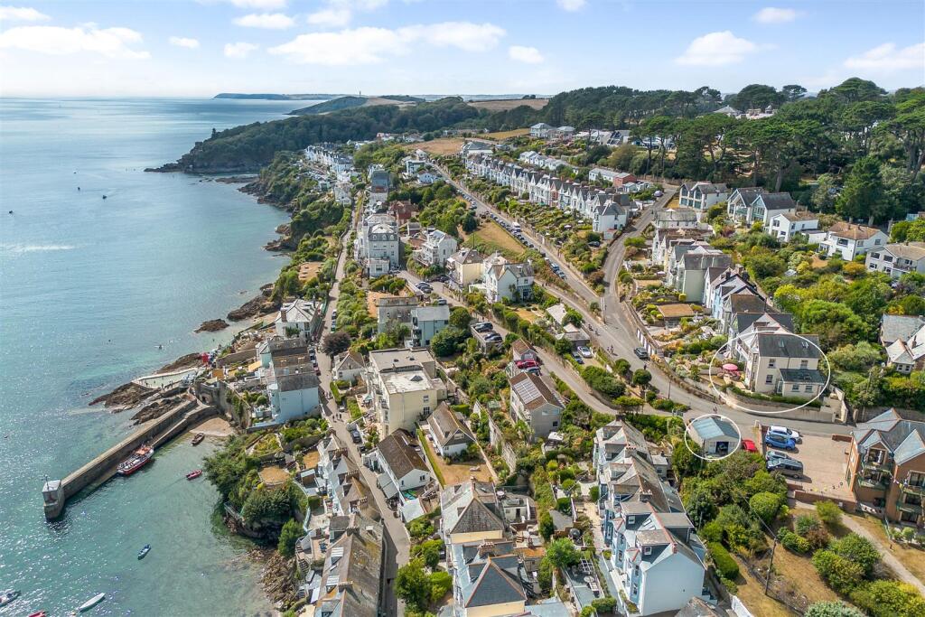 Main image of property: Daglands Road, Fowey
