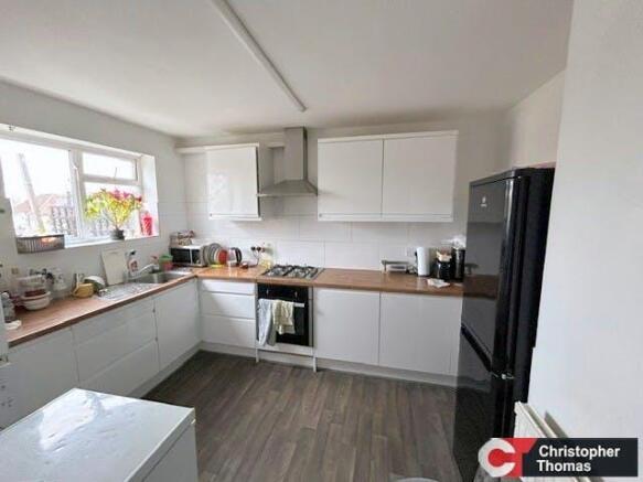Kitchen ii.jpg