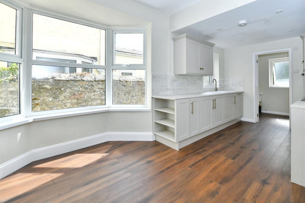 House in Plymouth - View 3