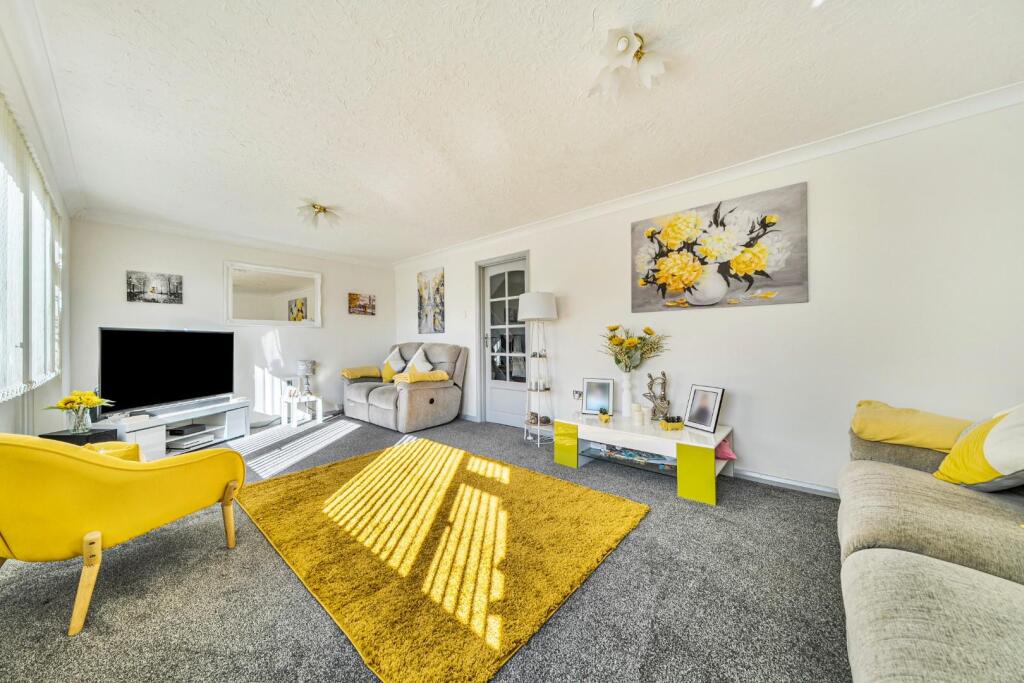 Main image of property: First Avenue, Catherington, Waterlooville