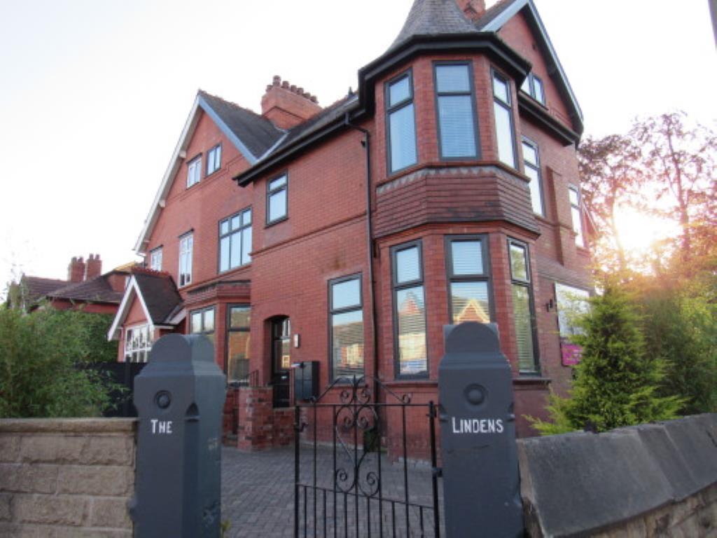 Main image of property: The Lindens, 214 Washway Road, Sale, Cheshire, M33 4RA