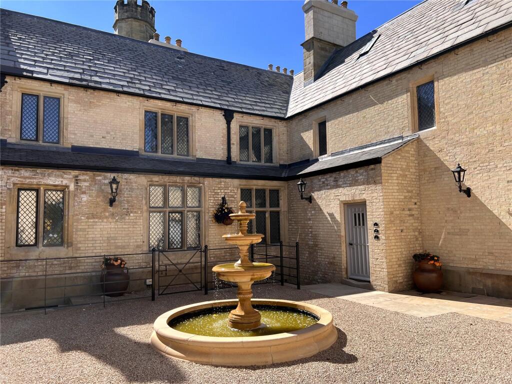 Main image of property: 5 Moreby Hall, Escrick, York, North Yorkshire, YO19
