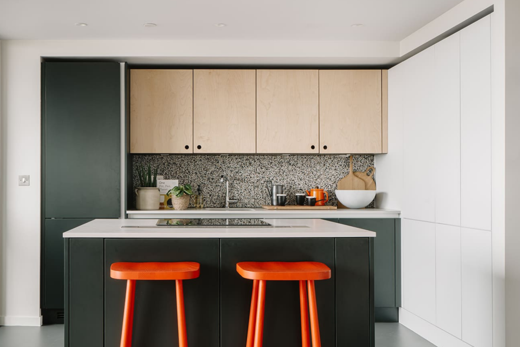 Main image of property: Balfron Tower, 7 St Leonards Road, London, E14 0XU