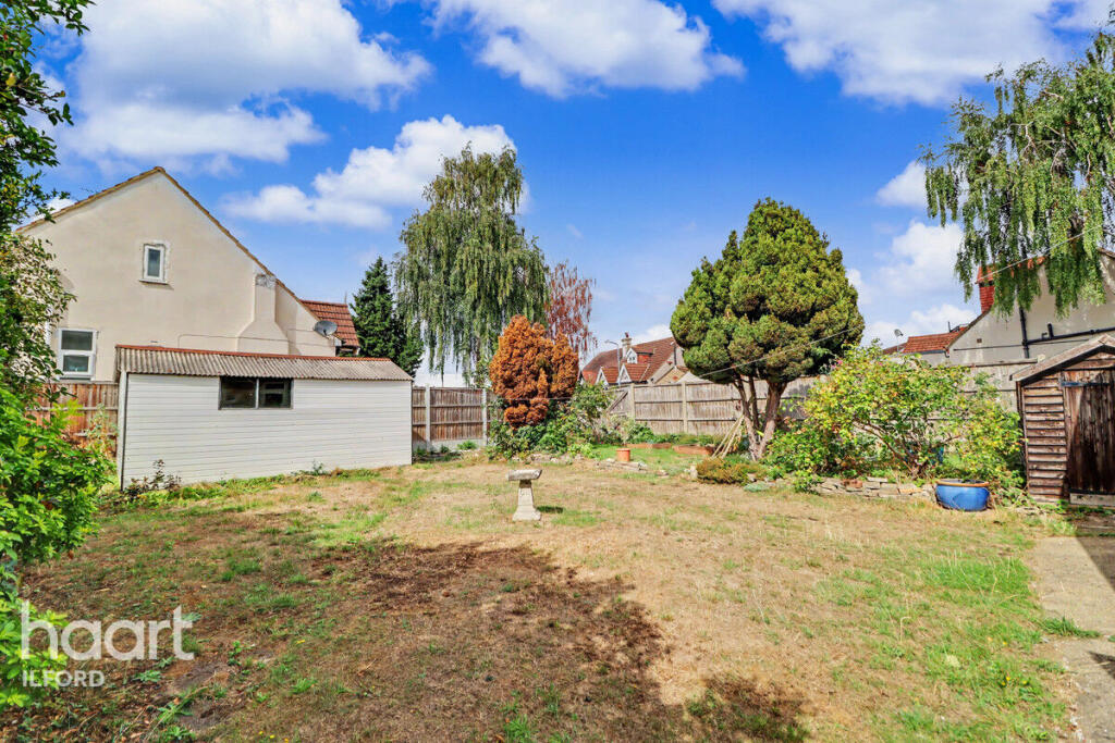 Goodmayes Lane, Ilford photo 4