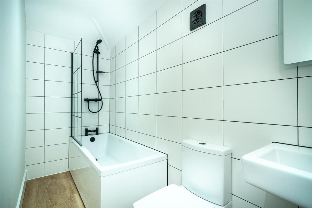 Additional image 18 of Old London Road, St. Albans