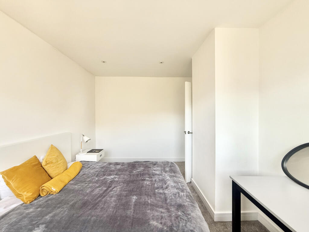 Additional image 18 of Chestnut Drive, Yeovil, Somerset