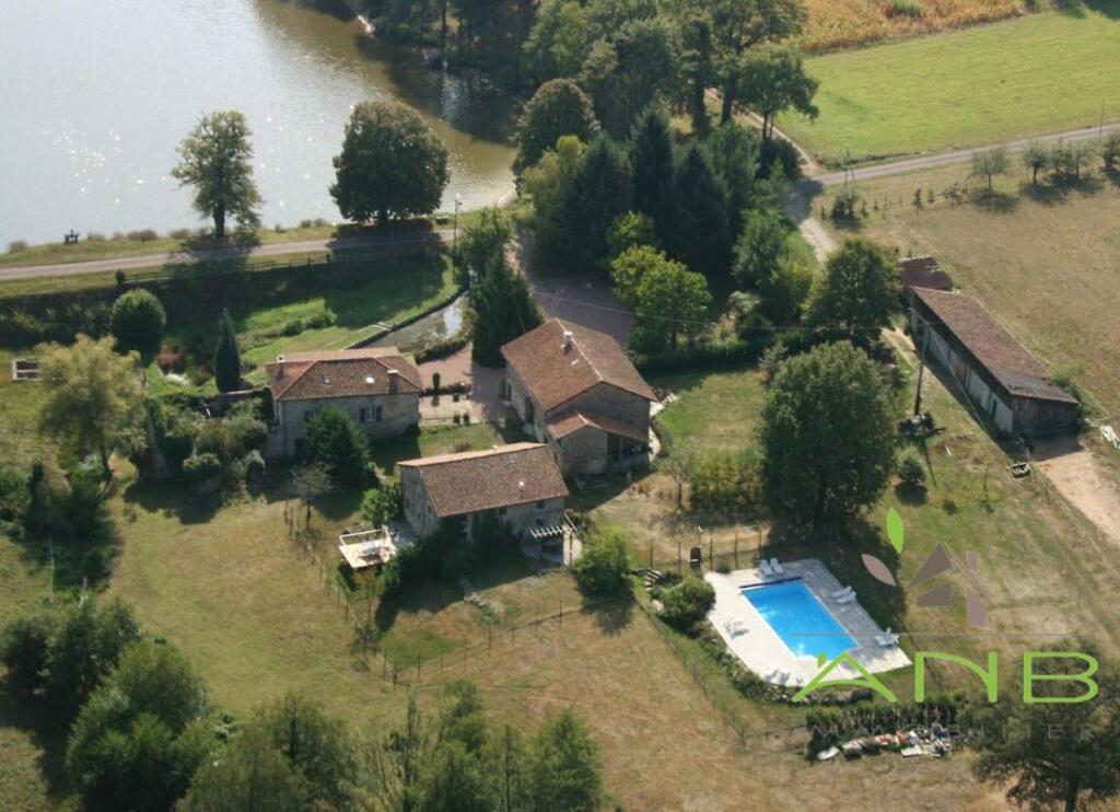 Main image of property: Aquitaine, Dordogne, Busserolles