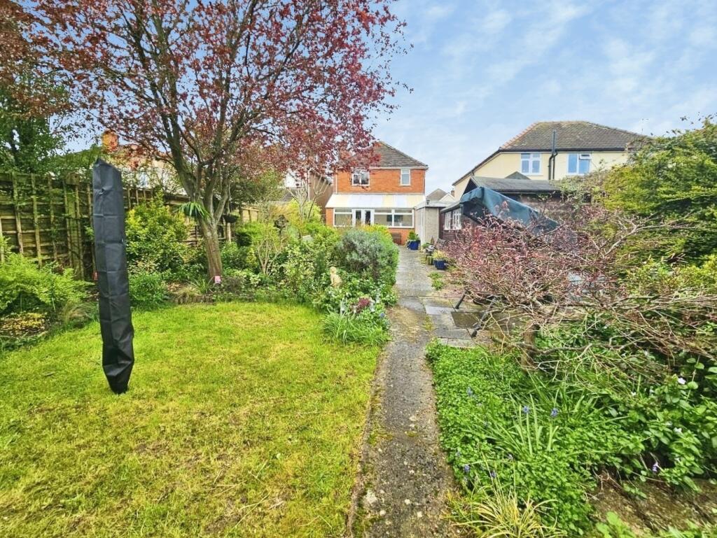 Main image of property: Box Road Avenue, Cam