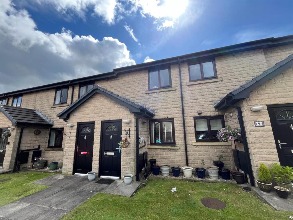 Main image of property: Arrowscroft Court, Highfield Gardens, Hollingworth, Hyde