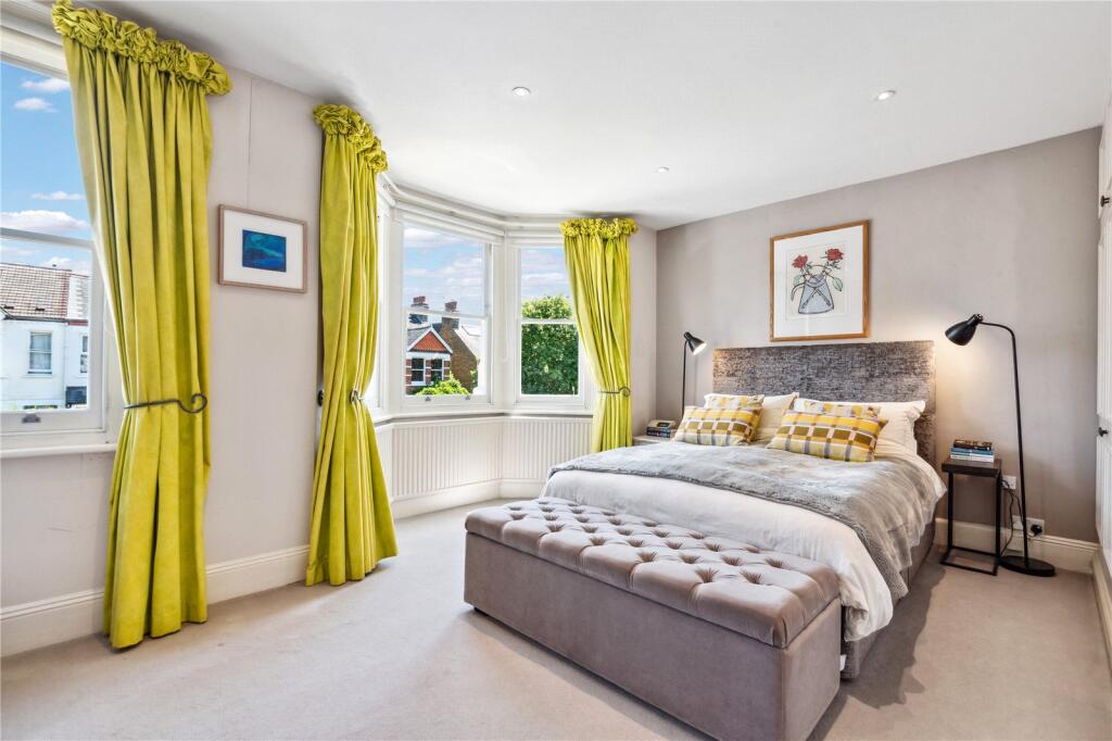 House in London - More