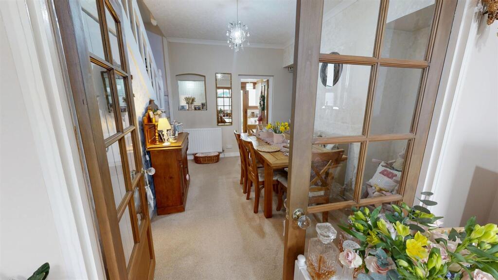 House in Taunton - View 5