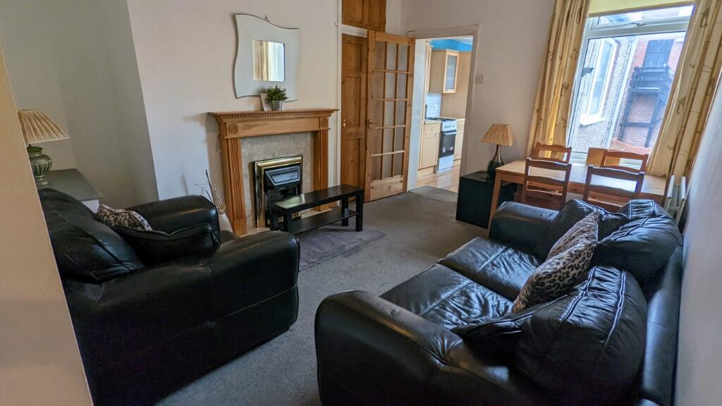 3 bedroom flat for rent