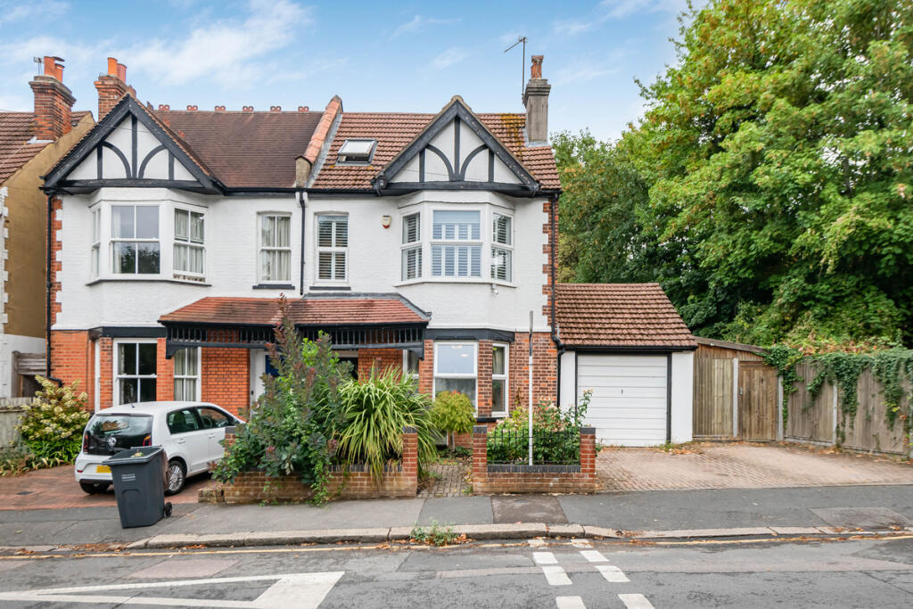Main image of property: Purley Oaks Road, South Croydon, CR2