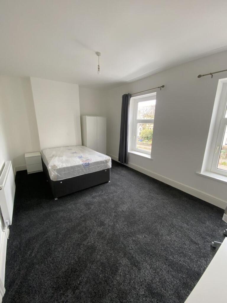 House in Cardiff - More