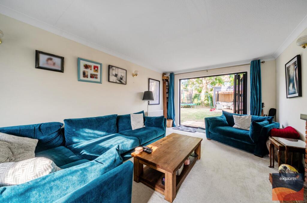 House in Reading - View 5