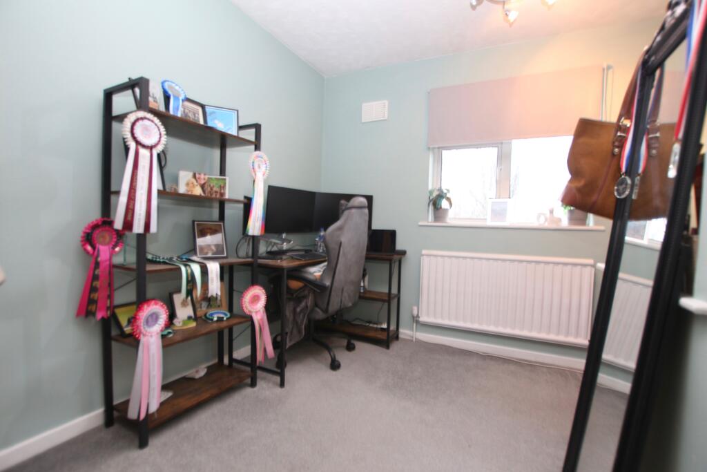 House in Lincoln, Lincolnshire - View 6