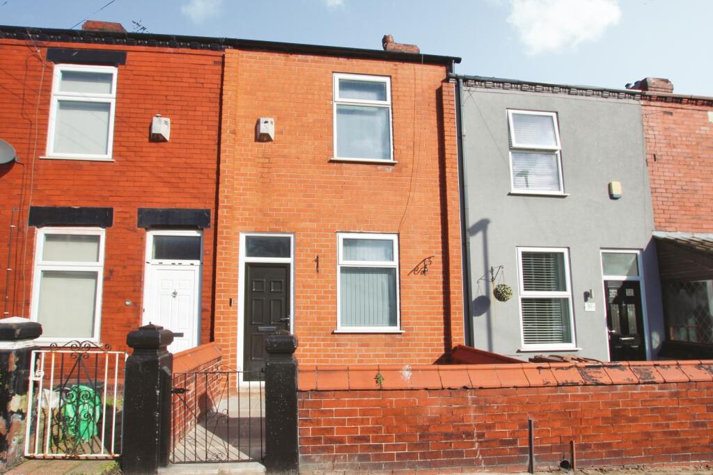 Main image of property: Gladstone Street, St Helens, WA10