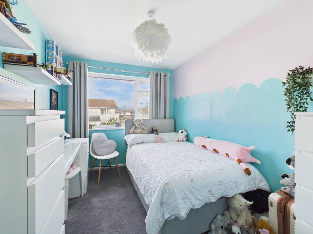 House in Camborne, Tuckingmill - More