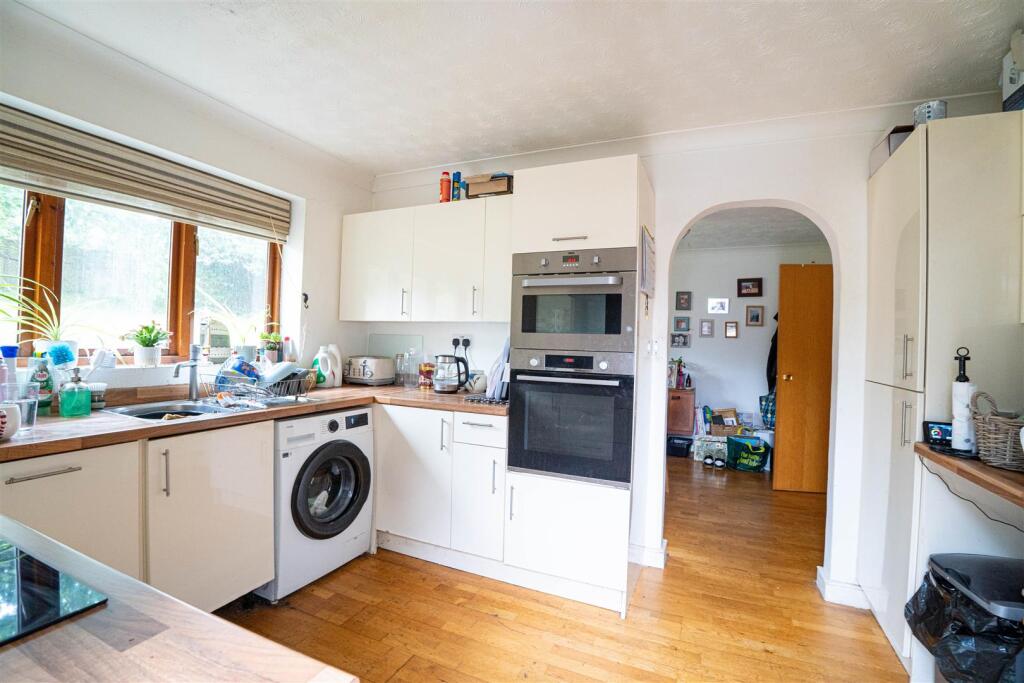 House in Hastings, Silverhill Park - View 5
