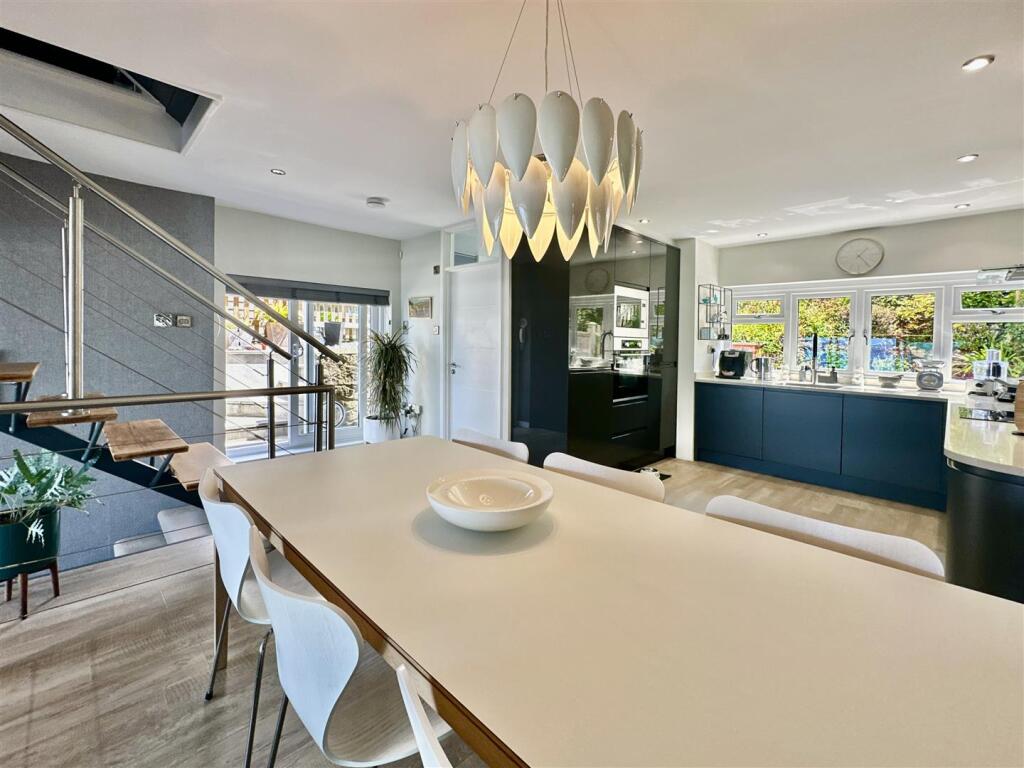 House in Brixham, Torbay - View 4
