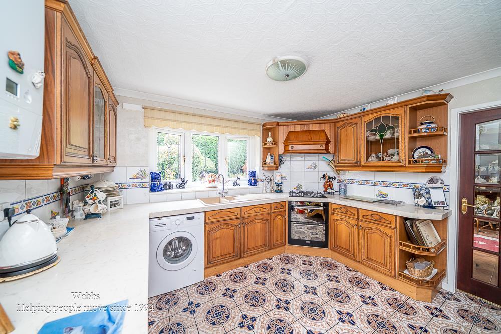 House in South Staffordshire, Essington - More
