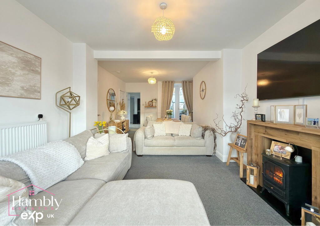 Duke Street, Abertillery, NP13 1BE photo 2