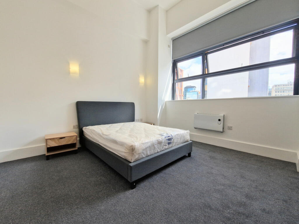 Apartment in Birmingham - View 5