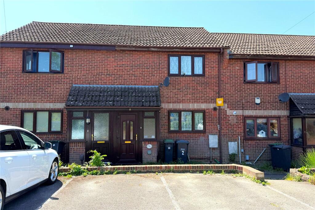 Main image of property: The Mews, Riders Lane, Havant, Hampshire, PO9