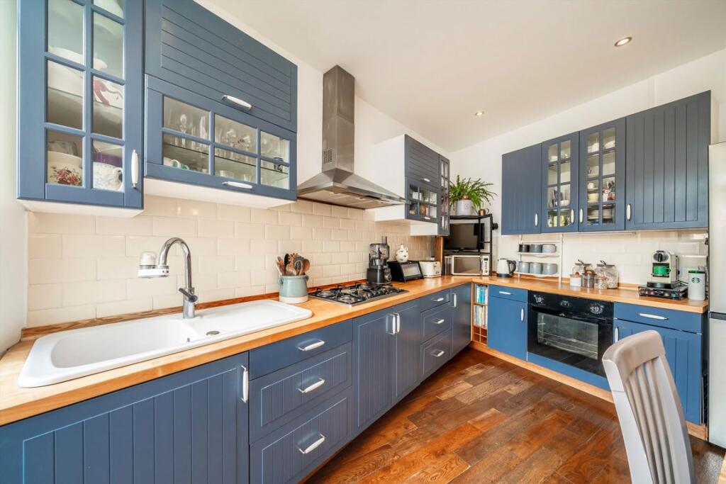 House in London - View 4