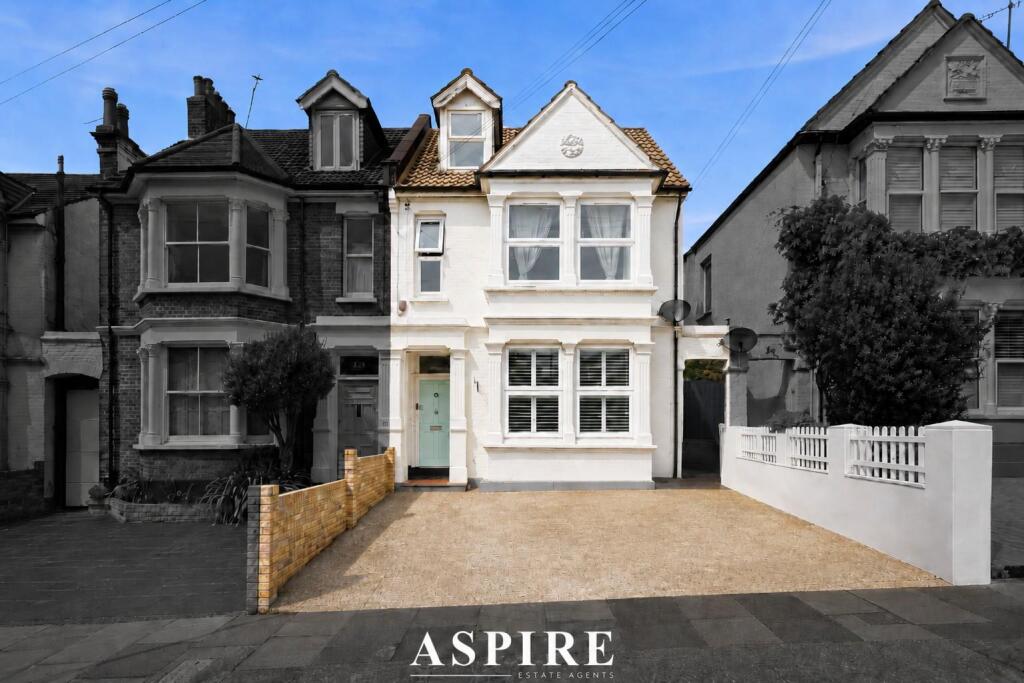 Main image of property: Retreat Road, Westcliff-On-Sea