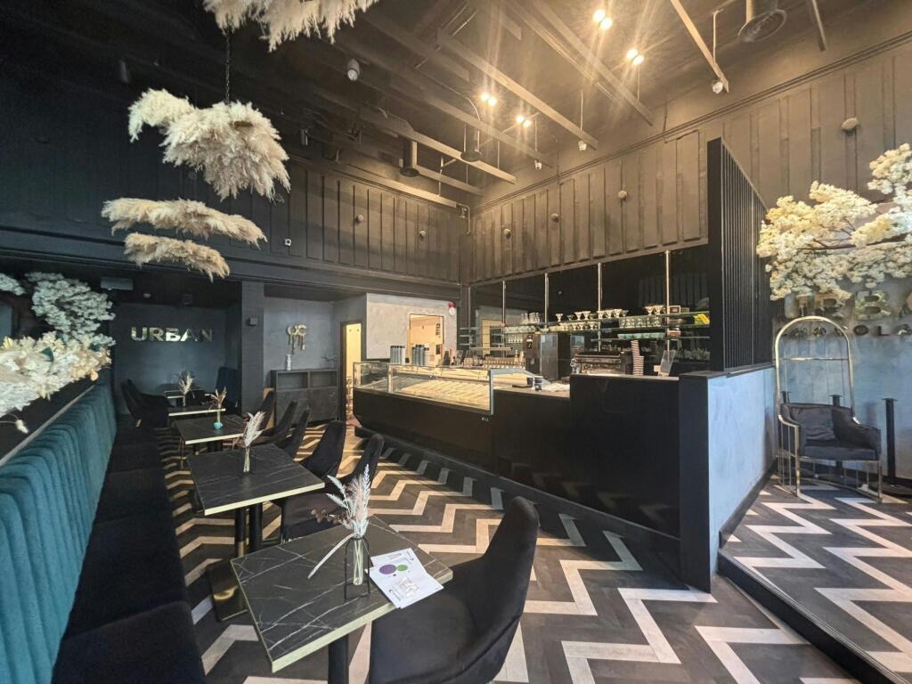 Western Road 7980 Brighton 4.jpg