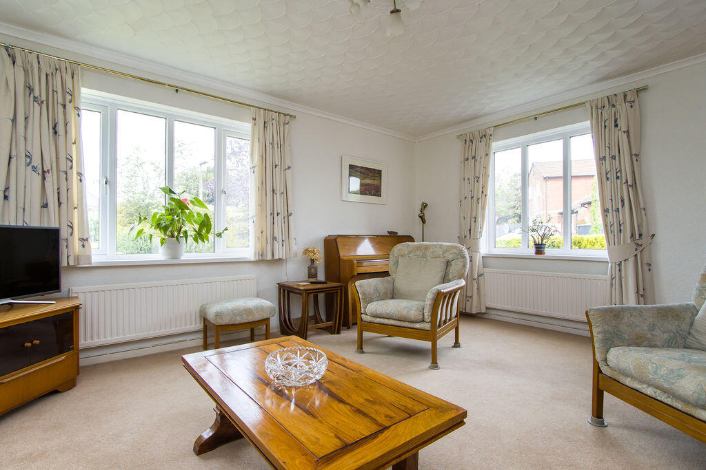 House in Penarth, Cosmeston - View 3