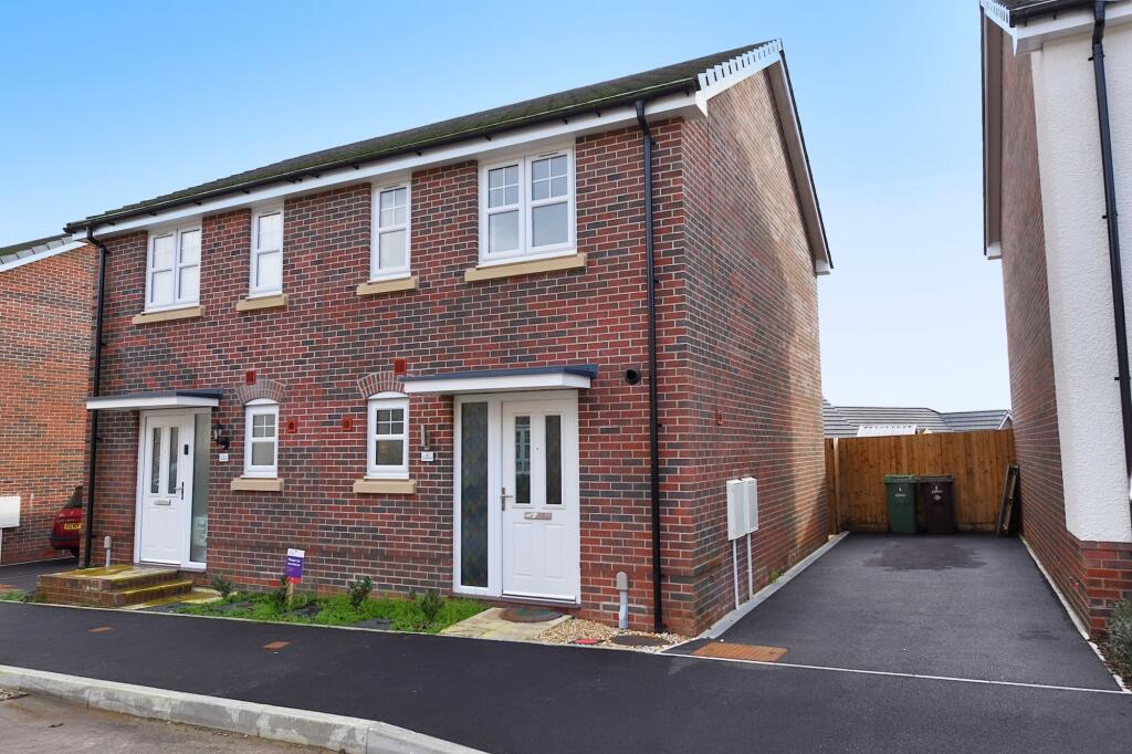 Main image of property: Heol Waun Wen, Cwmgelli, NP12