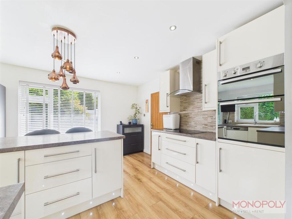 House in Farndon, Crewe by Farndon - View 4