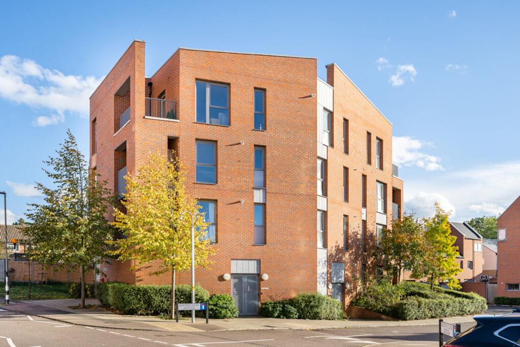 Main image of property: The Ridgeway, Hertford, SG14